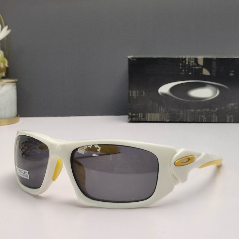 Oakley Glasses (390)